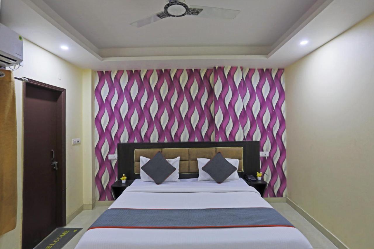 Airport Hotel Rosewood New Delhi Bagian luar foto