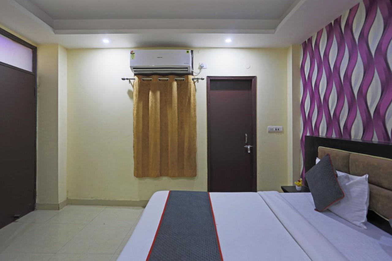 Airport Hotel Rosewood New Delhi Bagian luar foto