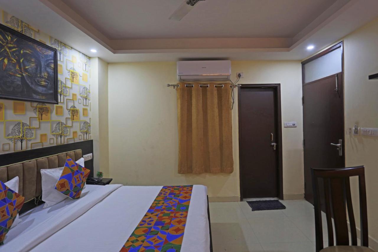 Airport Hotel Rosewood New Delhi Bagian luar foto