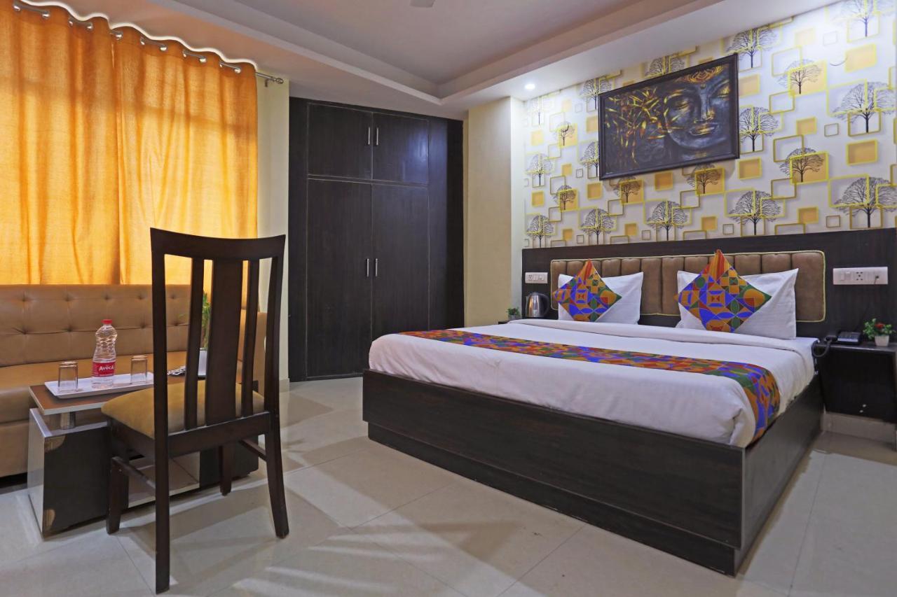 Airport Hotel Rosewood New Delhi Bagian luar foto