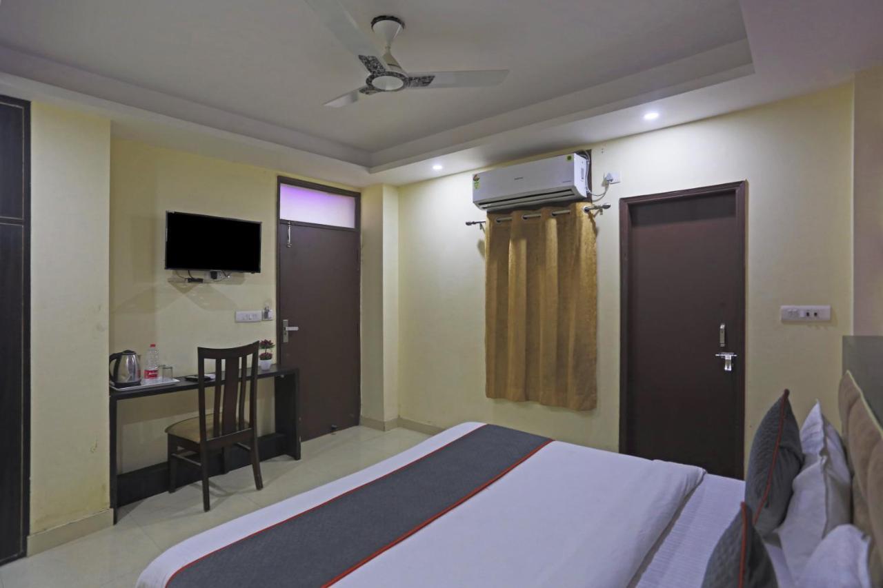 Airport Hotel Rosewood New Delhi Bagian luar foto